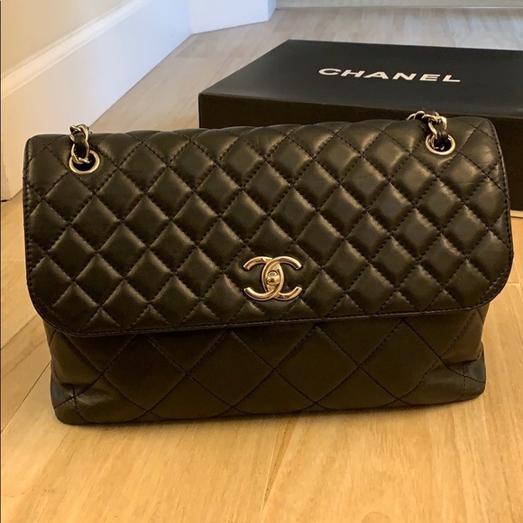 βSOLDβ Chanel Business Flap Bag - Picture 2 of 8